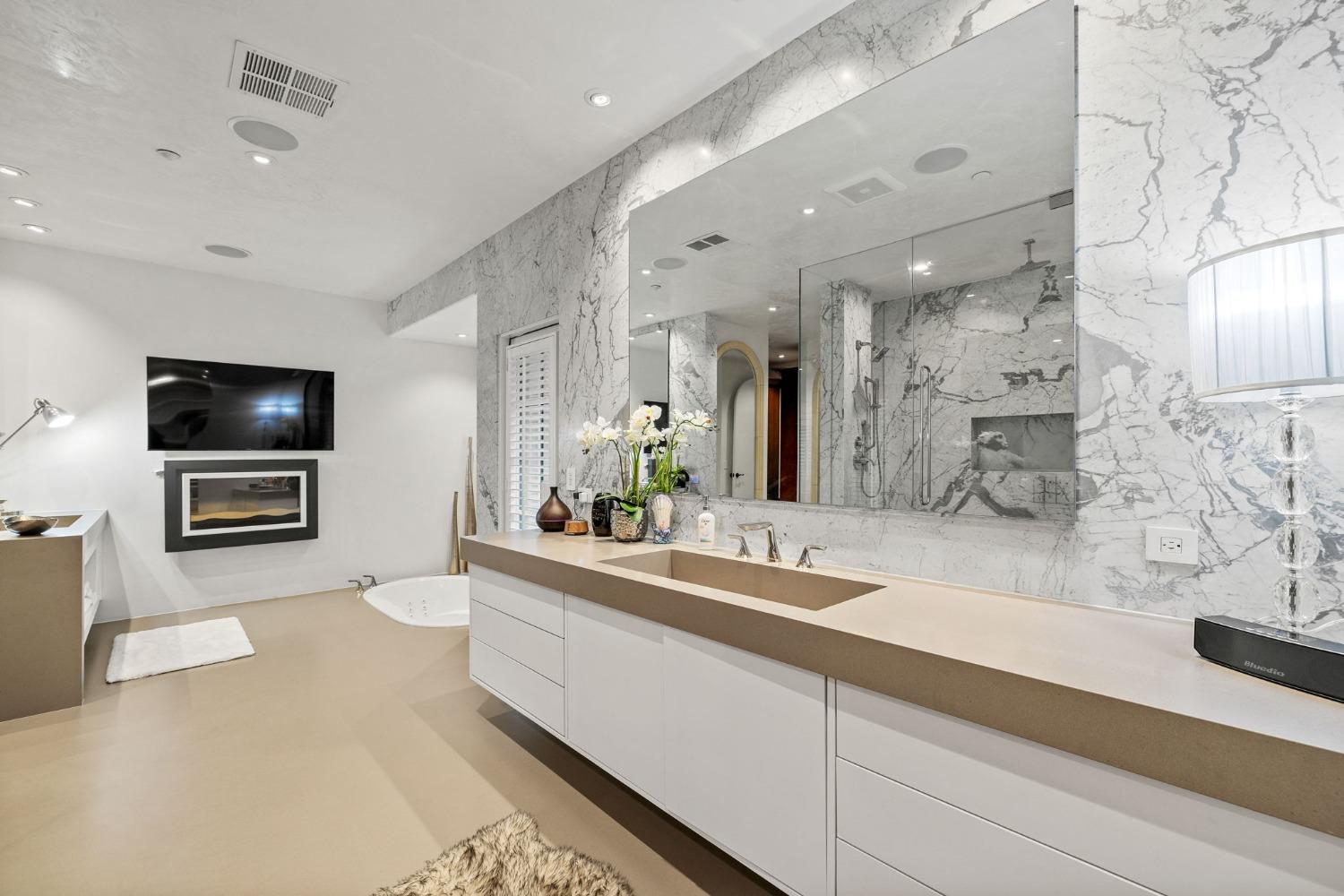 Detail Gallery Image 37 of 84 For 601 Crocker Rd, Sacramento,  CA 95864 - 4 Beds | 4/1 Baths