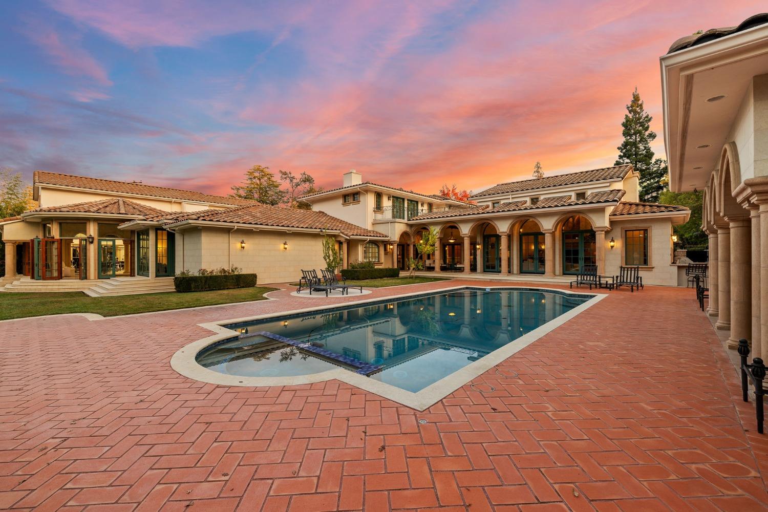 Detail Gallery Image 69 of 84 For 601 Crocker Rd, Sacramento,  CA 95864 - 4 Beds | 4/1 Baths