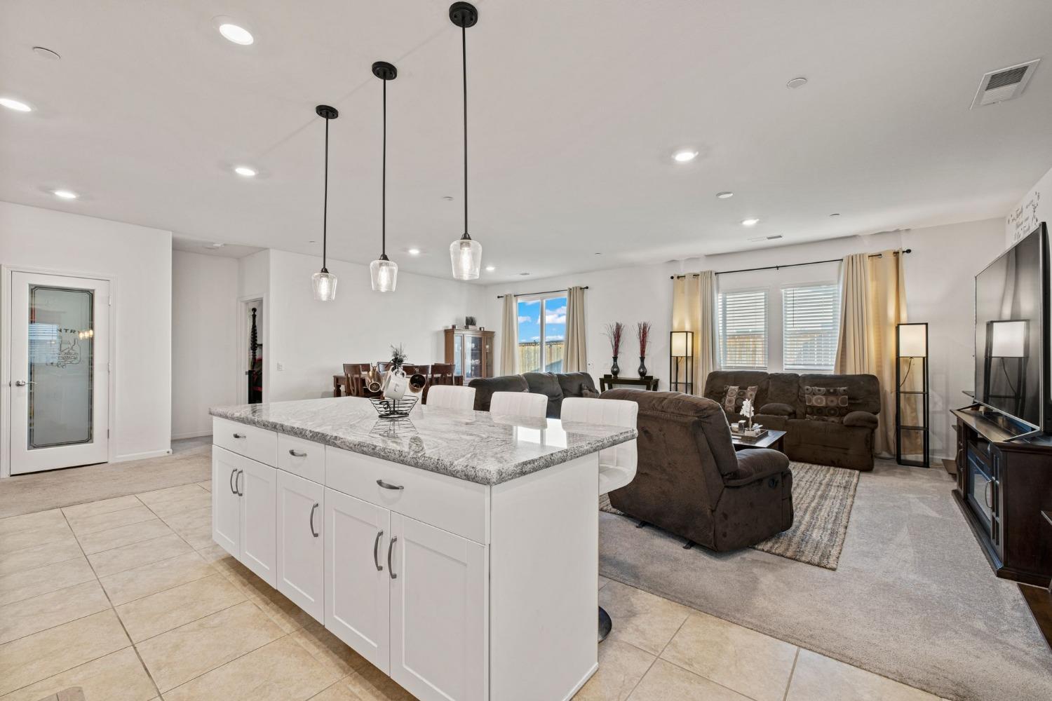 Detail Gallery Image 21 of 52 For 1355 Callison Way, Olivehurst,  CA 95961 - 4 Beds | 2 Baths