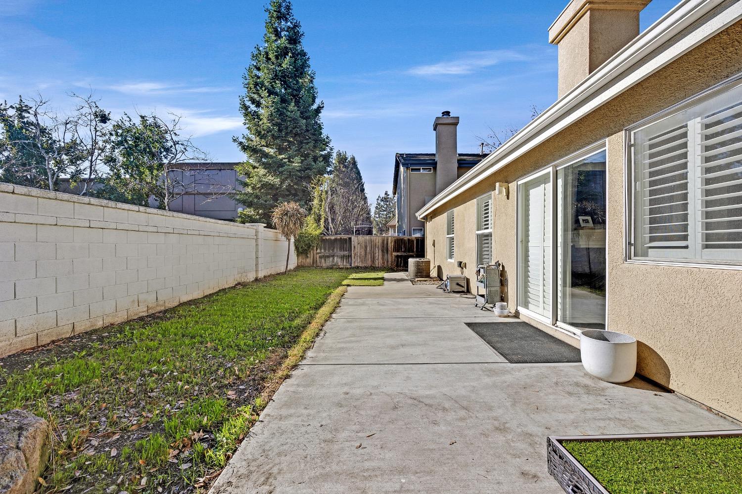 Detail Gallery Image 33 of 53 For 3646 Whispering Creek Cir, Stockton,  CA 95219 - 3 Beds | 2 Baths