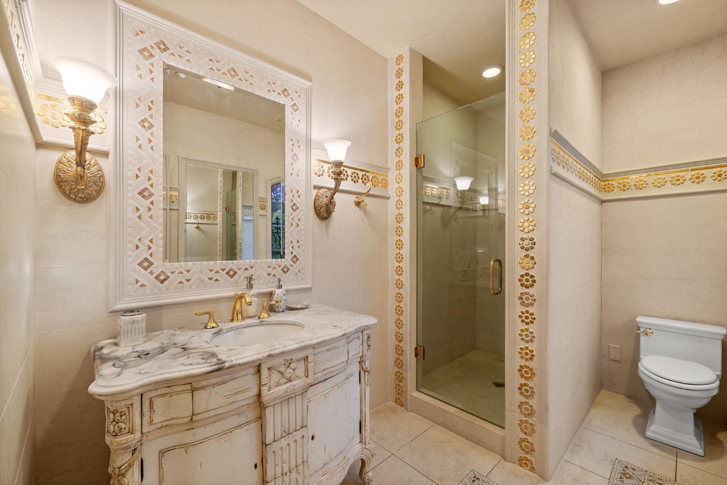 Detail Gallery Image 48 of 84 For 601 Crocker Rd, Sacramento,  CA 95864 - 4 Beds | 4/1 Baths