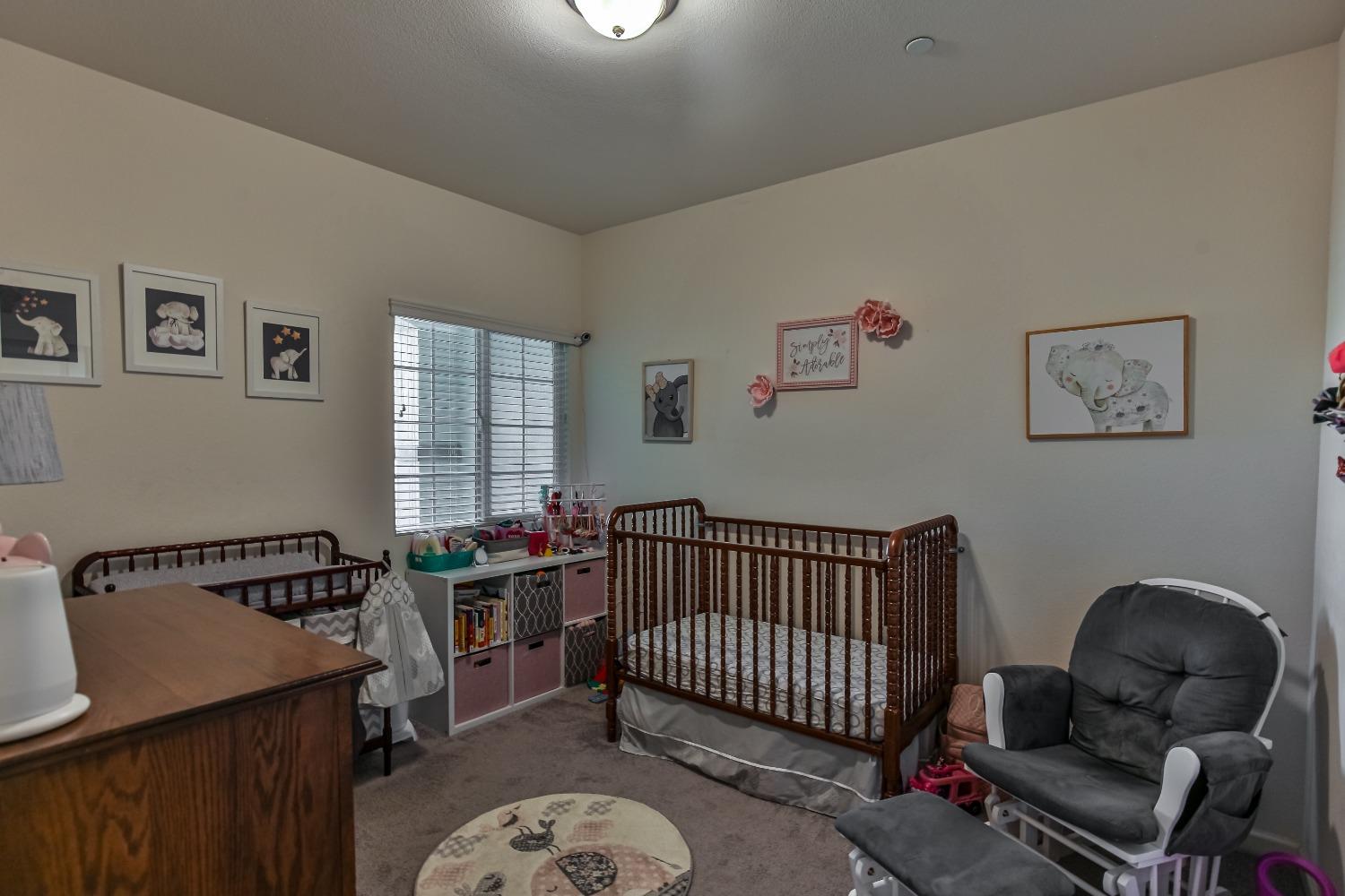 Detail Gallery Image 31 of 55 For 2008 Ellesworth Ct, Plumas Lake,  CA 95961 - 5 Beds | 3 Baths