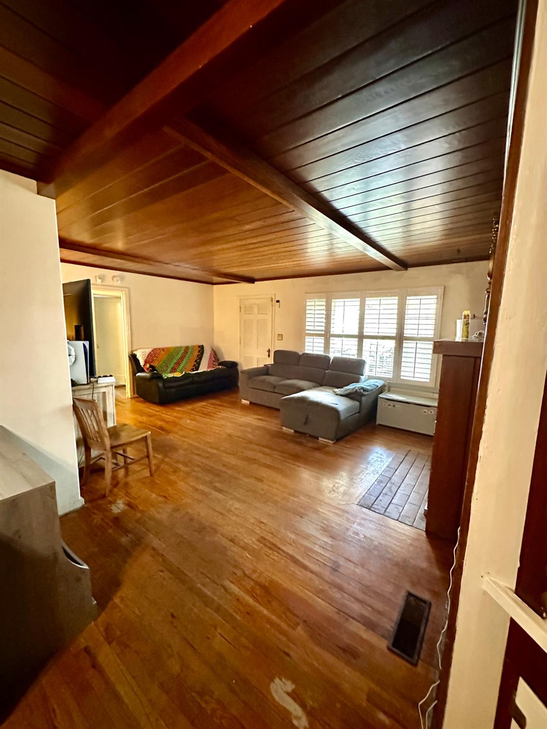Detail Gallery Image 13 of 20 For 238 E Roseburg Ave, Modesto,  CA 95350 - 3 Beds | 1 Baths