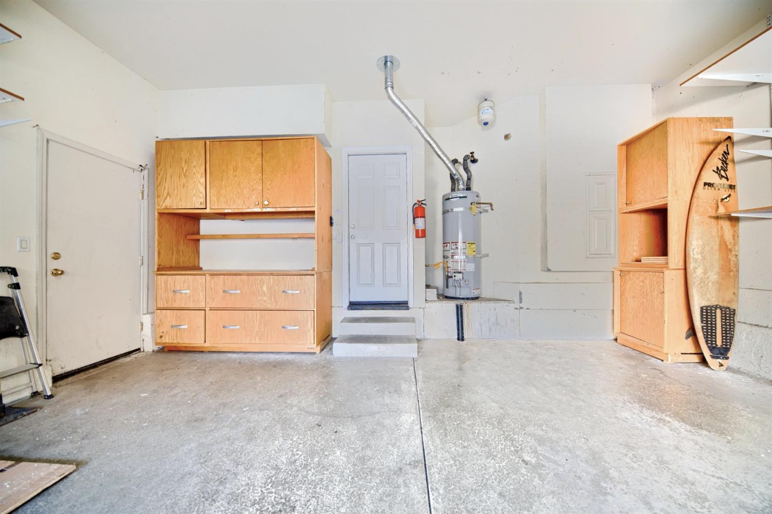 Detail Gallery Image 33 of 36 For 5249 Vesta Cir, Stockton,  CA 95219 - 3 Beds | 2/1 Baths