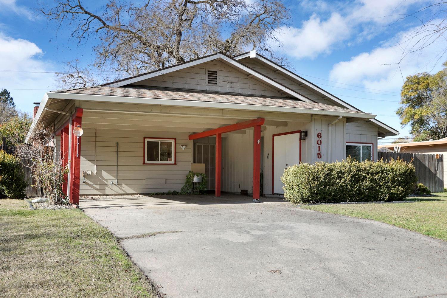 Detail Gallery Image 3 of 39 For 6015 Williamsburg Pl, Stockton,  CA 95207 - 3 Beds | 2 Baths
