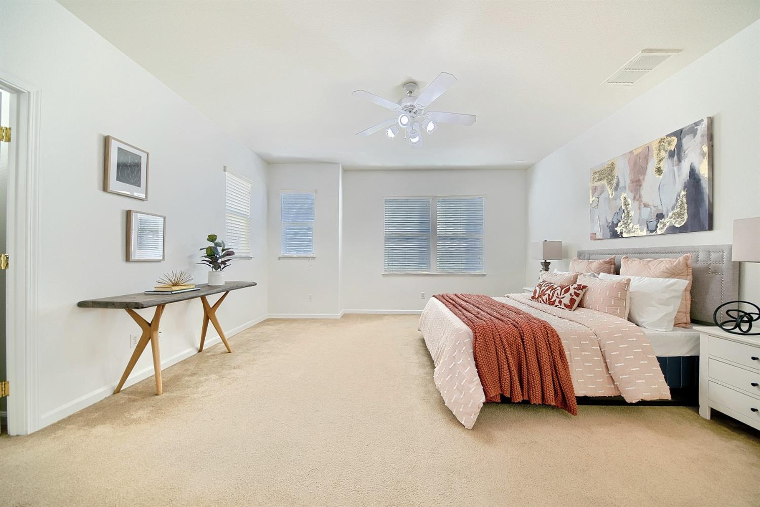 Detail Gallery Image 19 of 36 For 5249 Vesta Cir, Stockton,  CA 95219 - 3 Beds | 2/1 Baths