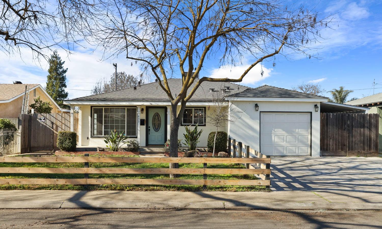 Detail Gallery Image 1 of 1 For 633 Hudson Ln, Modesto,  CA 95351 - 3 Beds | 2 Baths