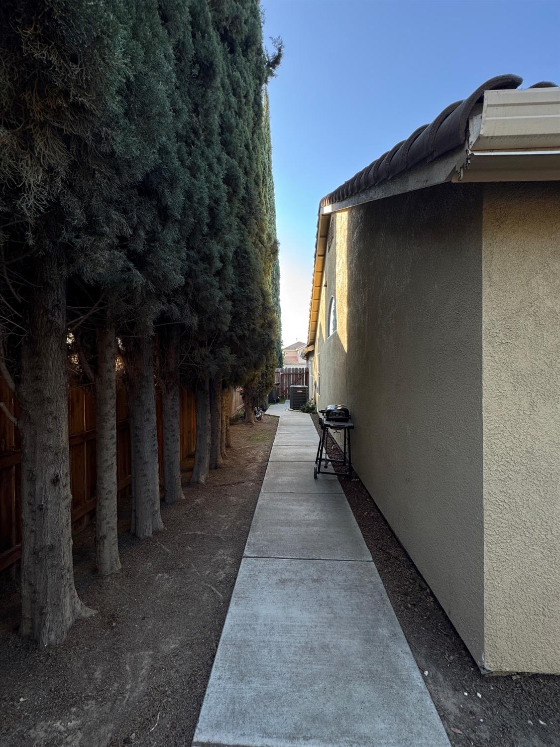 Kate Linde Circle, Stockton, California image 28