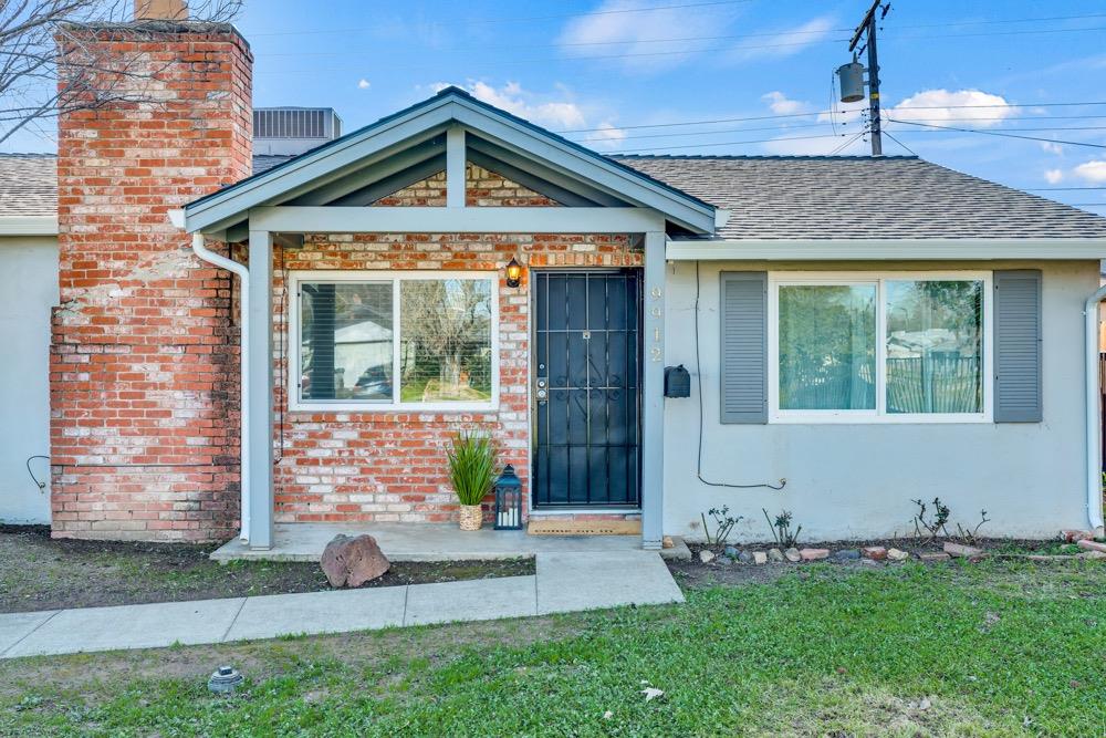 Detail Gallery Image 1 of 1 For 9912 Lincoln Village Dr, Sacramento,  CA 95827 - 3 Beds | 1 Baths