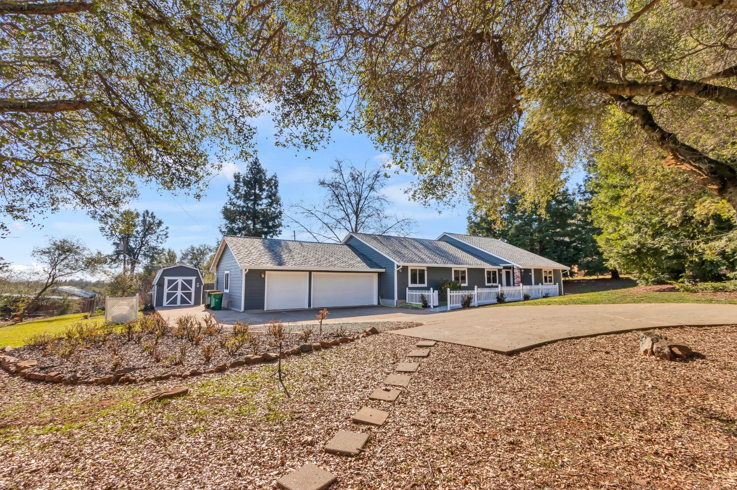 Detail Gallery Image 1 of 1 For 3944 Whispering Pines Ct, Shingle Springs,  CA 95682 - 3 Beds | 2 Baths
