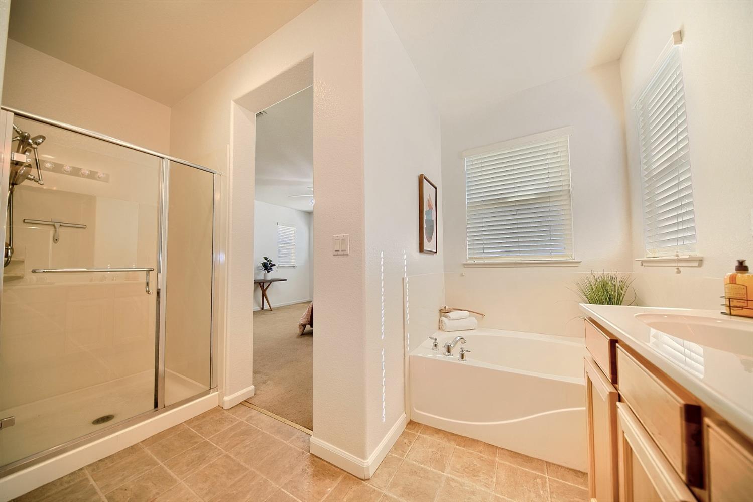 Detail Gallery Image 24 of 36 For 5249 Vesta Cir, Stockton,  CA 95219 - 3 Beds | 2/1 Baths