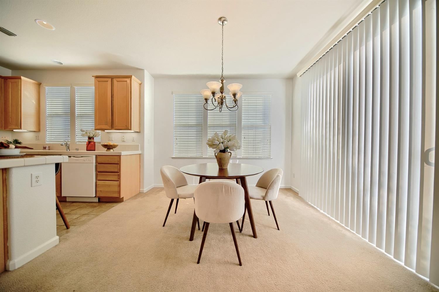 Detail Gallery Image 9 of 36 For 5249 Vesta Cir, Stockton,  CA 95219 - 3 Beds | 2/1 Baths