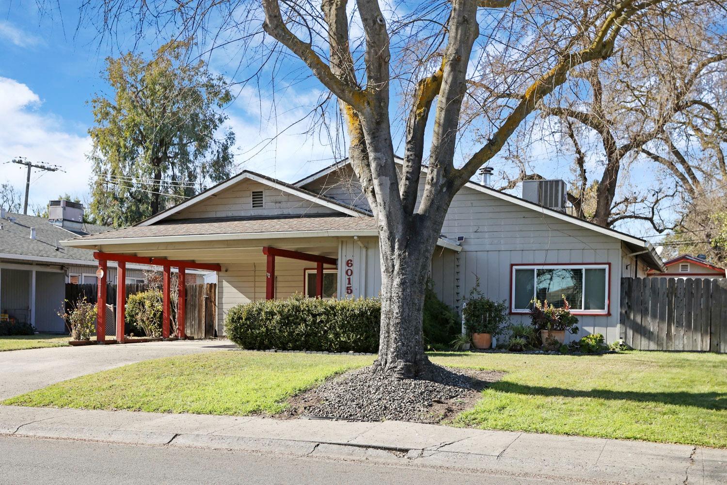 Detail Gallery Image 6 of 39 For 6015 Williamsburg Pl, Stockton,  CA 95207 - 3 Beds | 2 Baths