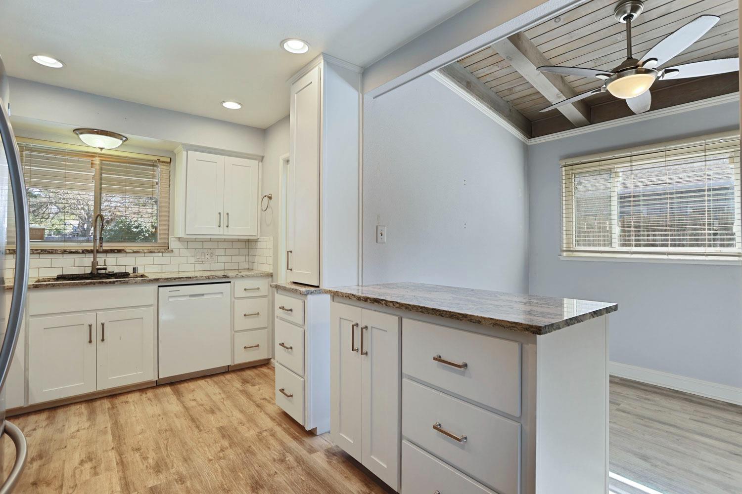 Detail Gallery Image 16 of 39 For 6015 Williamsburg Pl, Stockton,  CA 95207 - 3 Beds | 2 Baths