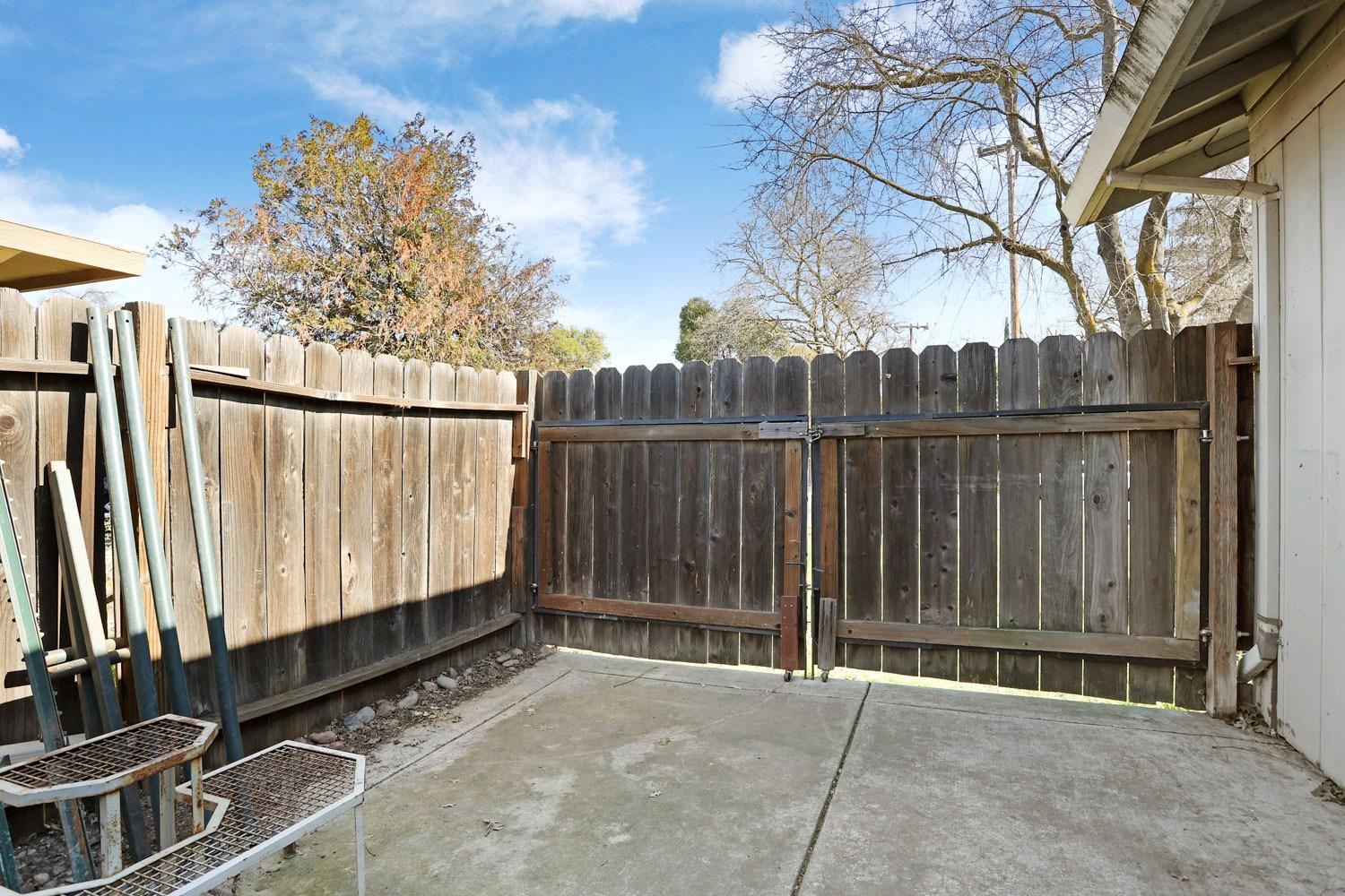 Detail Gallery Image 39 of 39 For 6015 Williamsburg Pl, Stockton,  CA 95207 - 3 Beds | 2 Baths