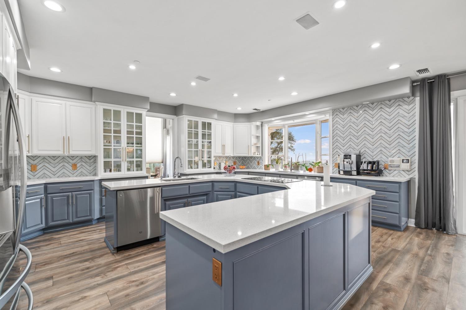 Detail Gallery Image 14 of 88 For 6889 Schindler Rd, Newcastle,  CA 95658 - 4 Beds | 4/1 Baths