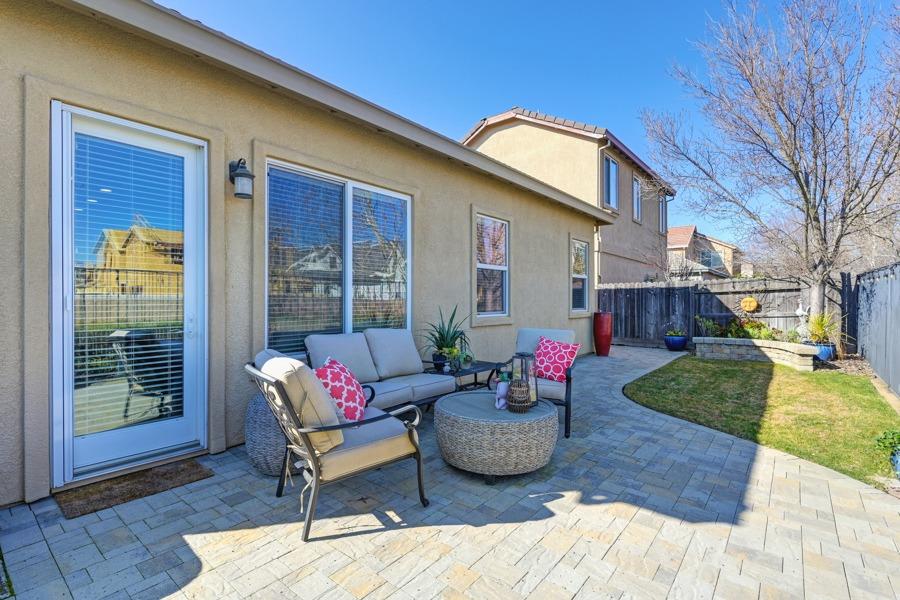 Nouveau Way, Rancho Cordova, California image 33