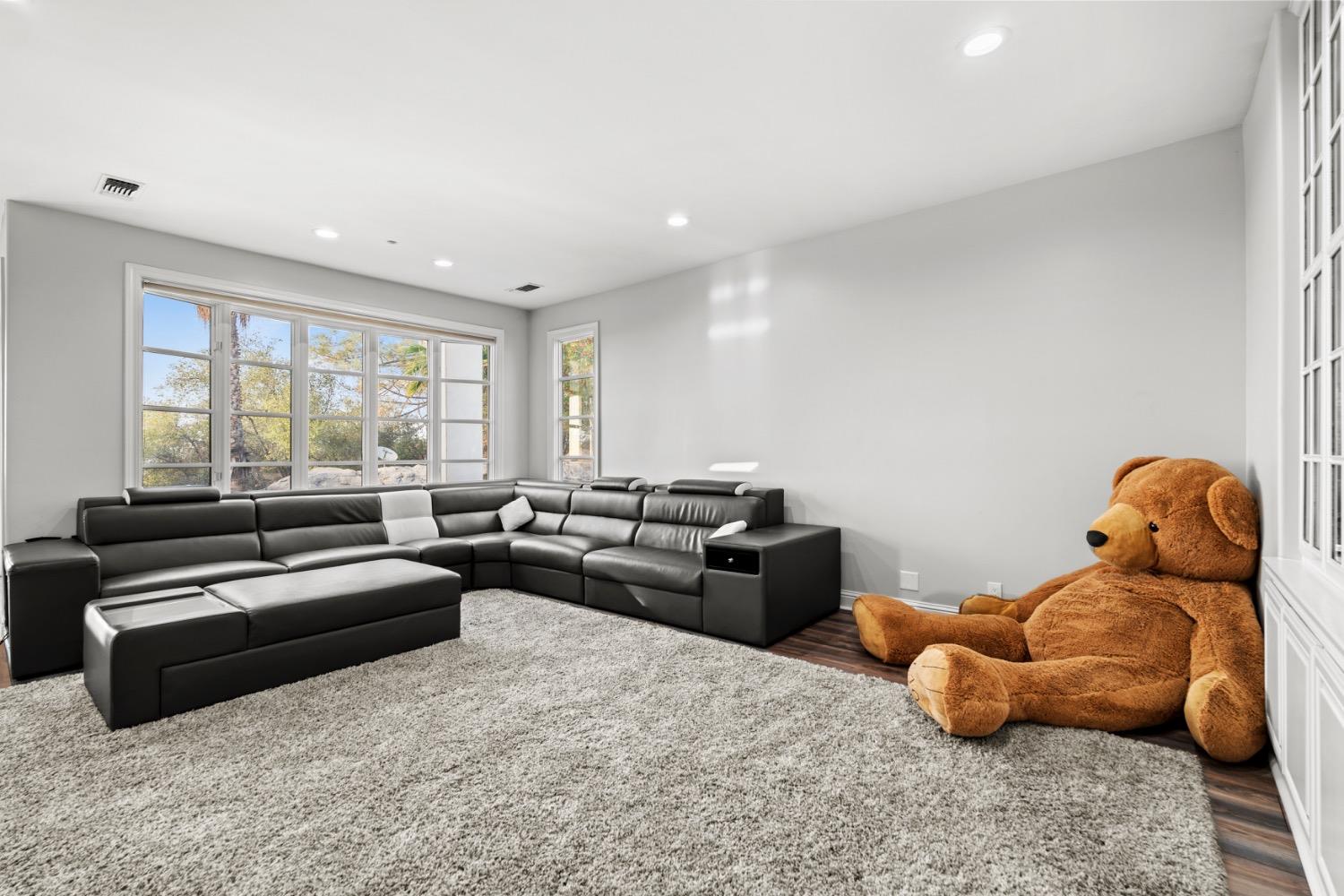 Detail Gallery Image 24 of 88 For 6889 Schindler Rd, Newcastle,  CA 95658 - 4 Beds | 4/1 Baths