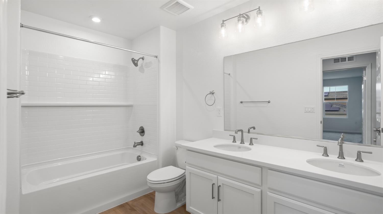 Detail Gallery Image 28 of 37 For 2414 Abruzzo St, Manteca,  CA 95337 - 4 Beds | 3 Baths