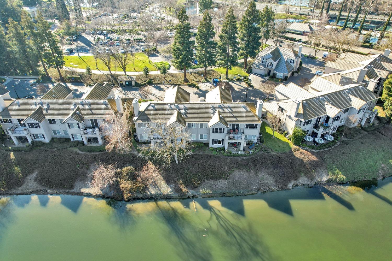 Detail Gallery Image 60 of 66 For 3653 Saint Andrews Dr #14,  Stockton,  CA 95219 - 3 Beds | 2 Baths