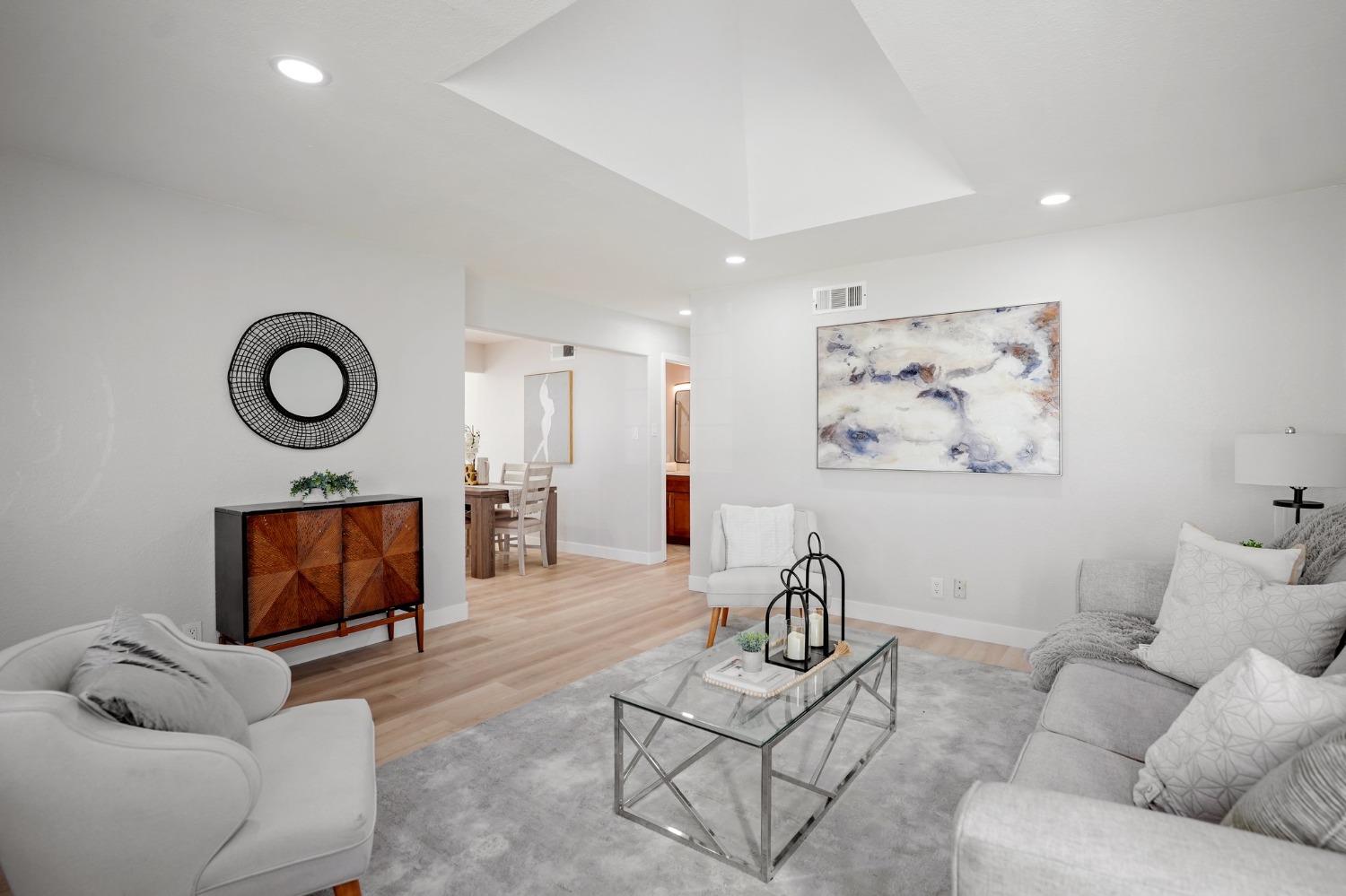 Detail Gallery Image 11 of 31 For 2644 Cypress Ave, Stockton,  CA 95207 - 3 Beds | 2 Baths