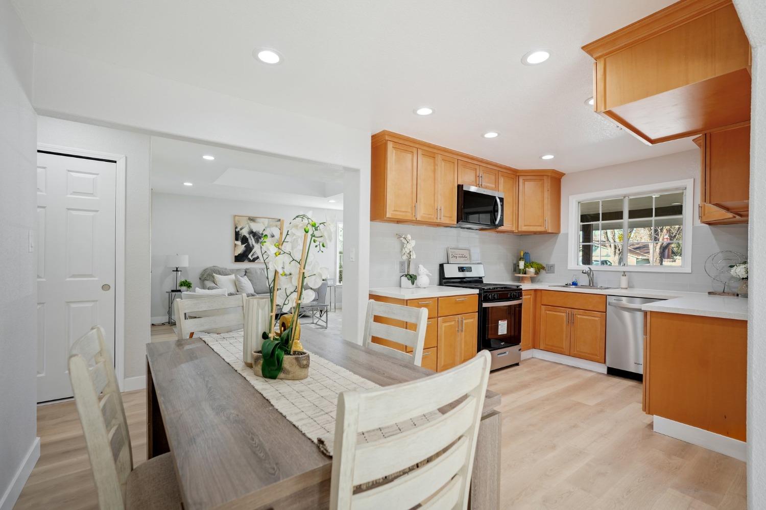 Detail Gallery Image 17 of 31 For 2644 Cypress Ave, Stockton,  CA 95207 - 3 Beds | 2 Baths