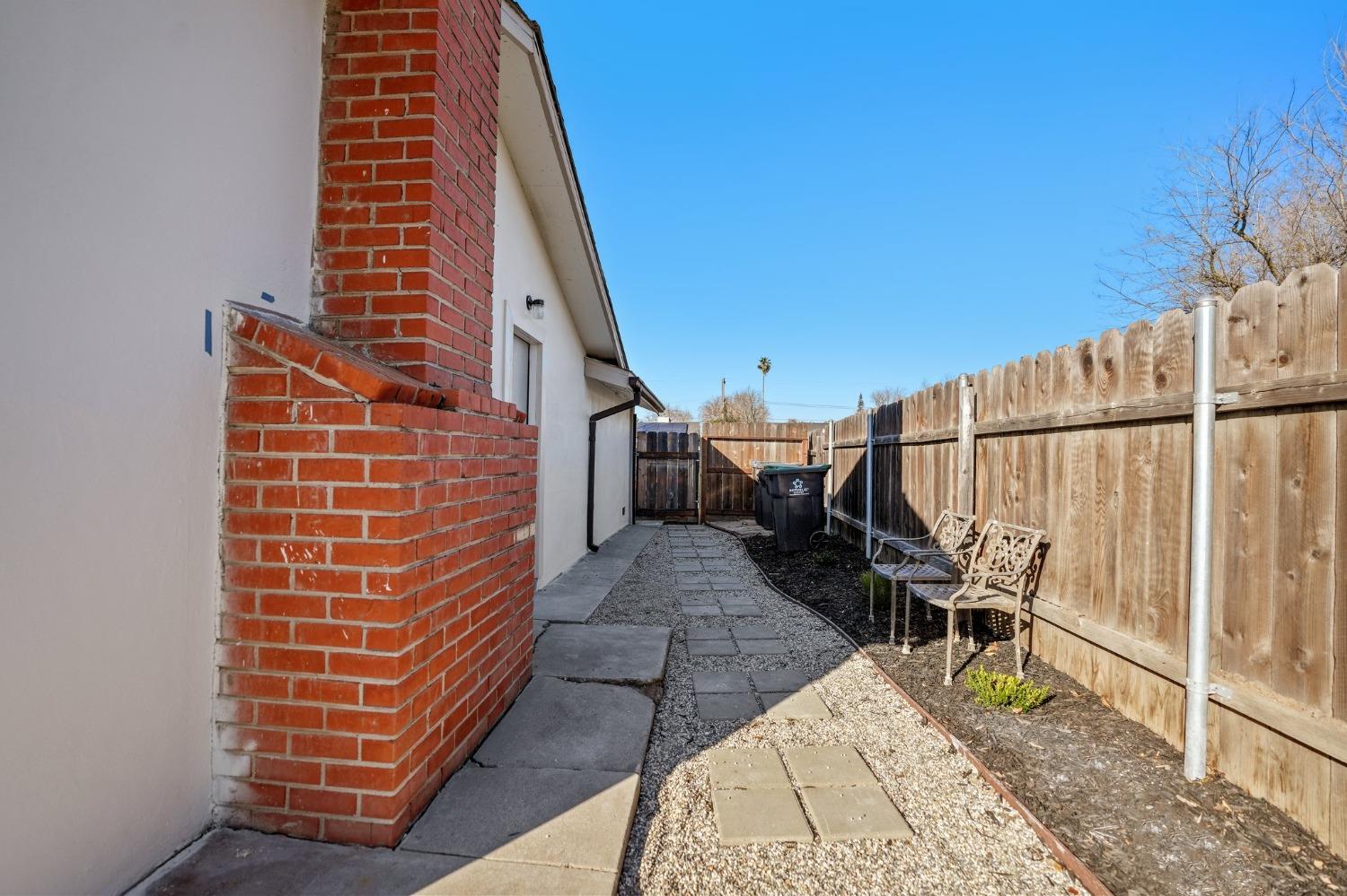 Detail Gallery Image 30 of 31 For 2644 Cypress Ave, Stockton,  CA 95207 - 3 Beds | 2 Baths