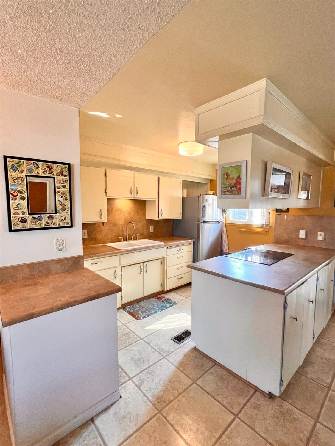 Detail Gallery Image 5 of 29 For 4650 Dahlia Dr, Stockton,  CA 95212 - 3 Beds | 2 Baths