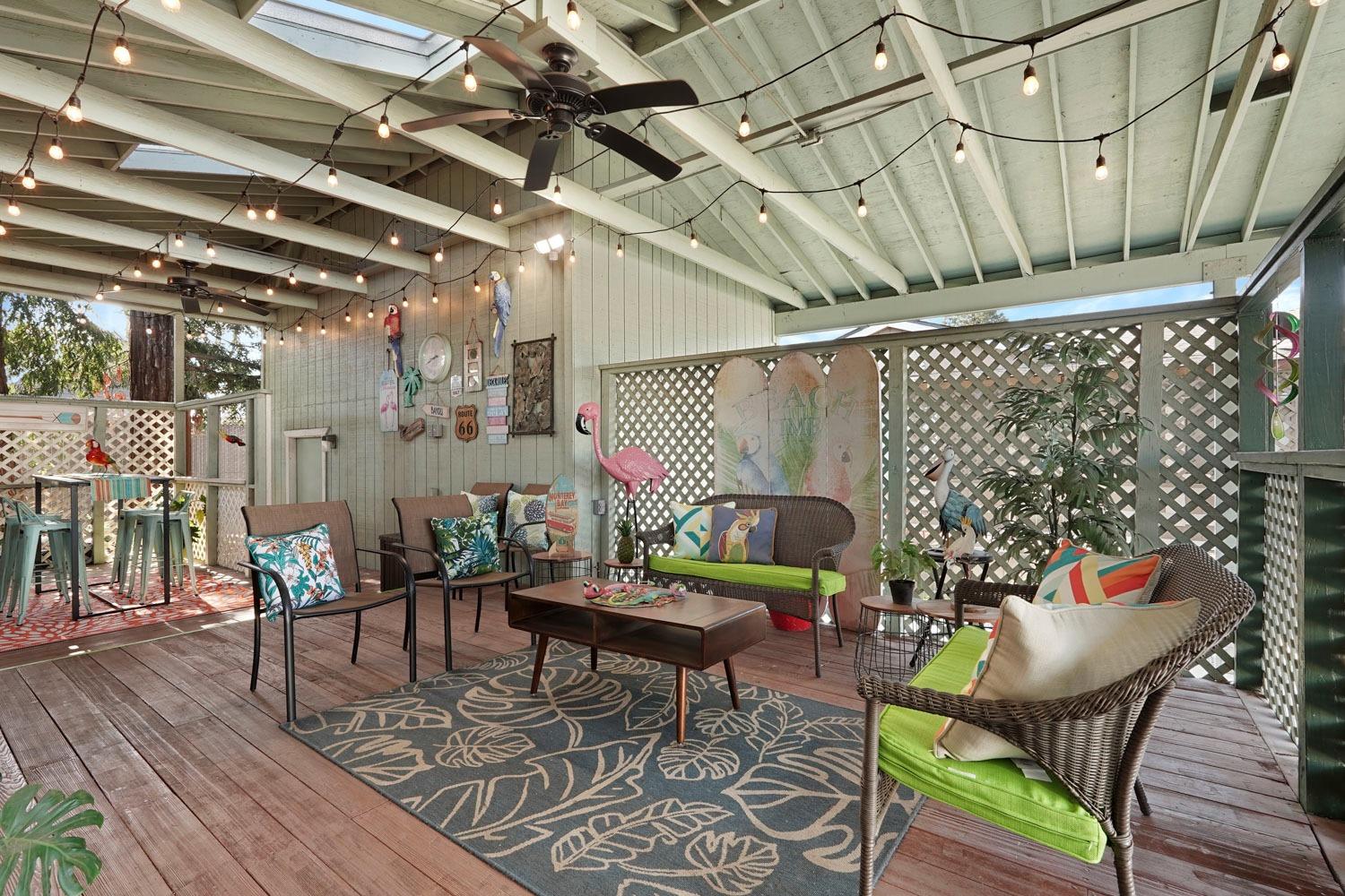 Detail Gallery Image 2 of 27 For 8 River Bend Dr, Lodi,  CA 95242 - 2 Beds | 2 Baths