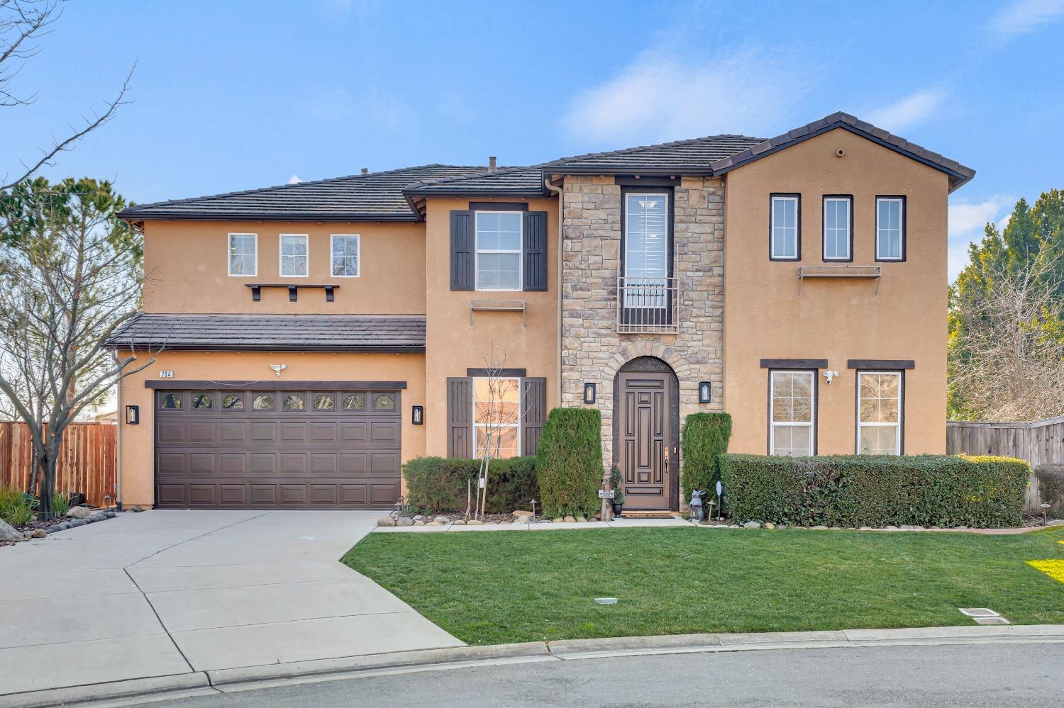 Detail Gallery Image 1 of 1 For 704 San Marino Ct, El Dorado Hills,  CA 95762 - 5 Beds | 4 Baths