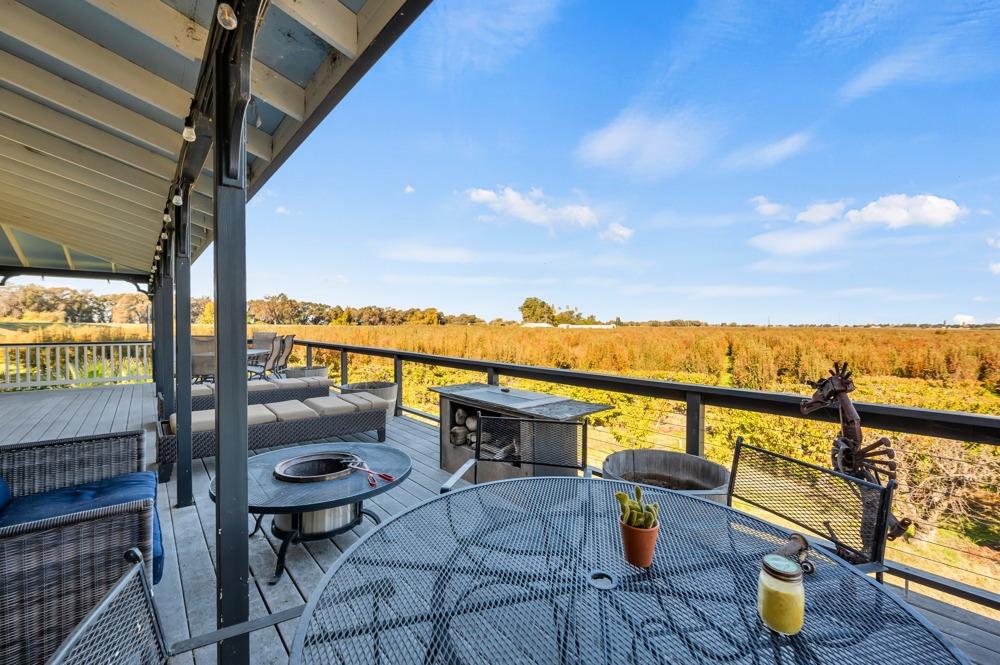 Detail Gallery Image 50 of 74 For 13263 Grand Island Rd, Walnut Grove,  CA 95690 - 4 Beds | 1/1 Baths