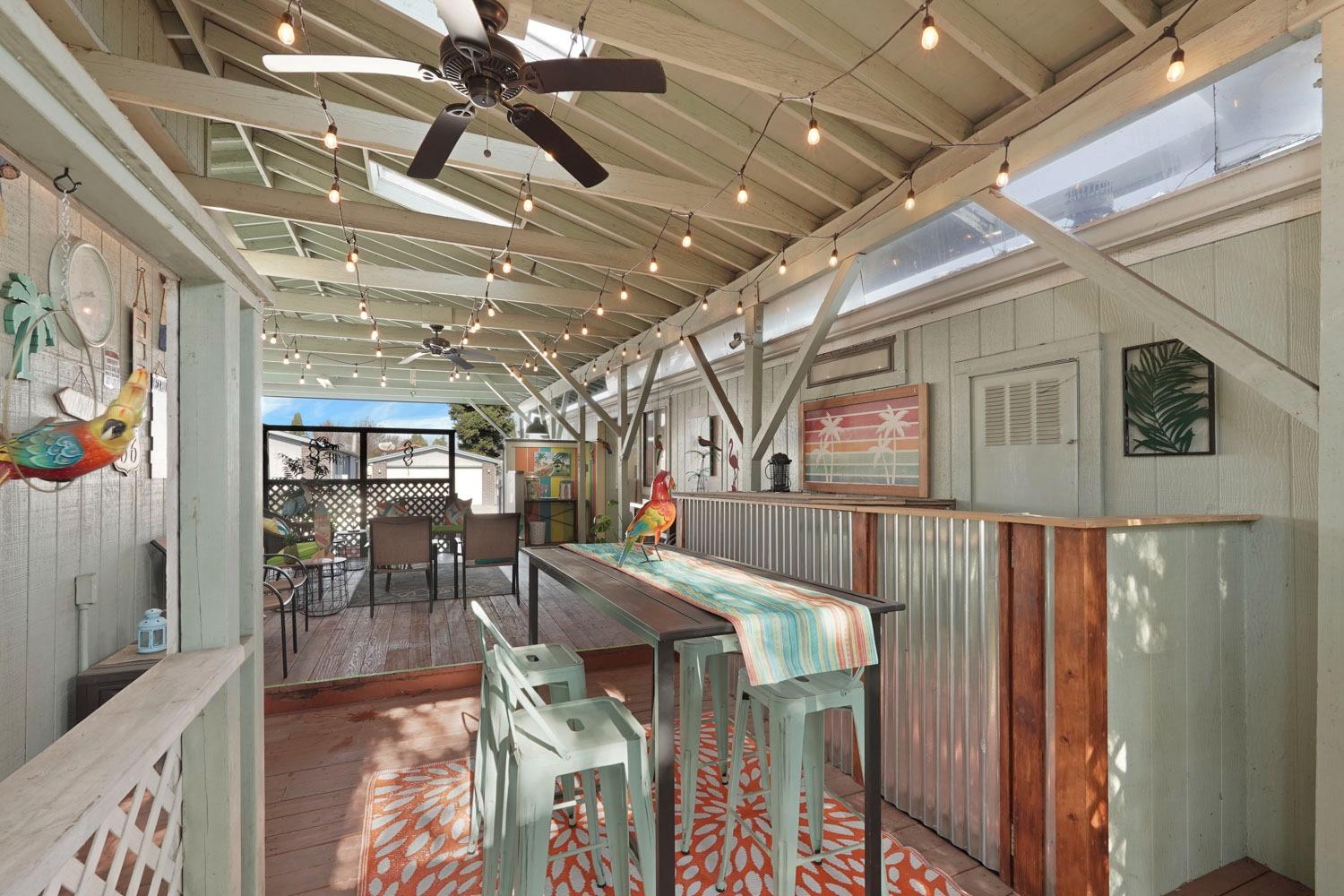 Detail Gallery Image 6 of 27 For 8 River Bend Dr, Lodi,  CA 95242 - 2 Beds | 2 Baths
