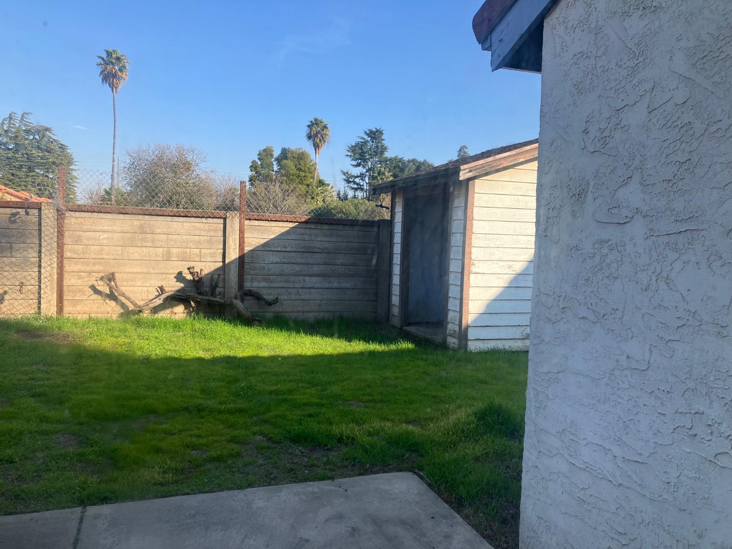 Detail Gallery Image 9 of 13 For 2108 Janel St, Modesto,  CA 95350 - 3 Beds | 2 Baths