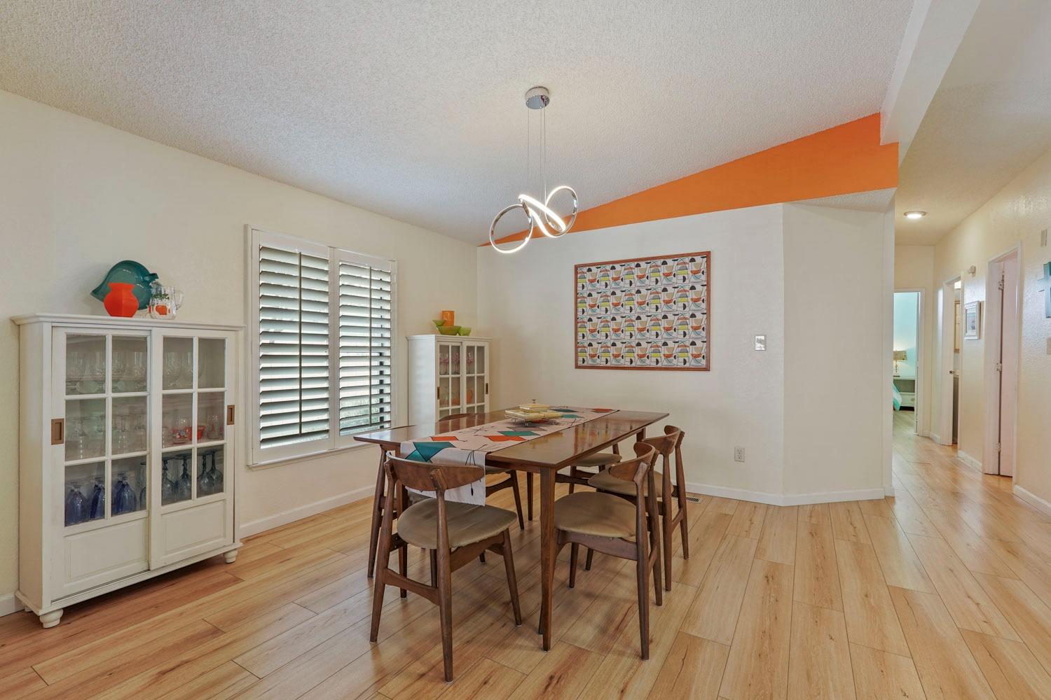 Detail Gallery Image 17 of 27 For 8 River Bend Dr, Lodi,  CA 95242 - 2 Beds | 2 Baths