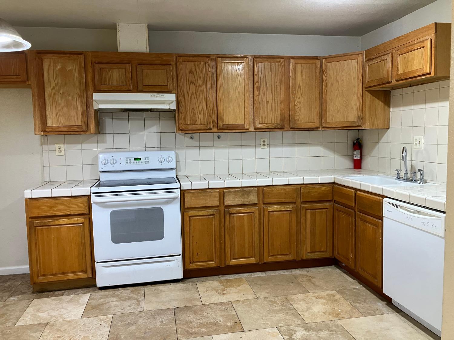 Detail Gallery Image 13 of 13 For 2108 Janel St, Modesto,  CA 95350 - 3 Beds | 2 Baths