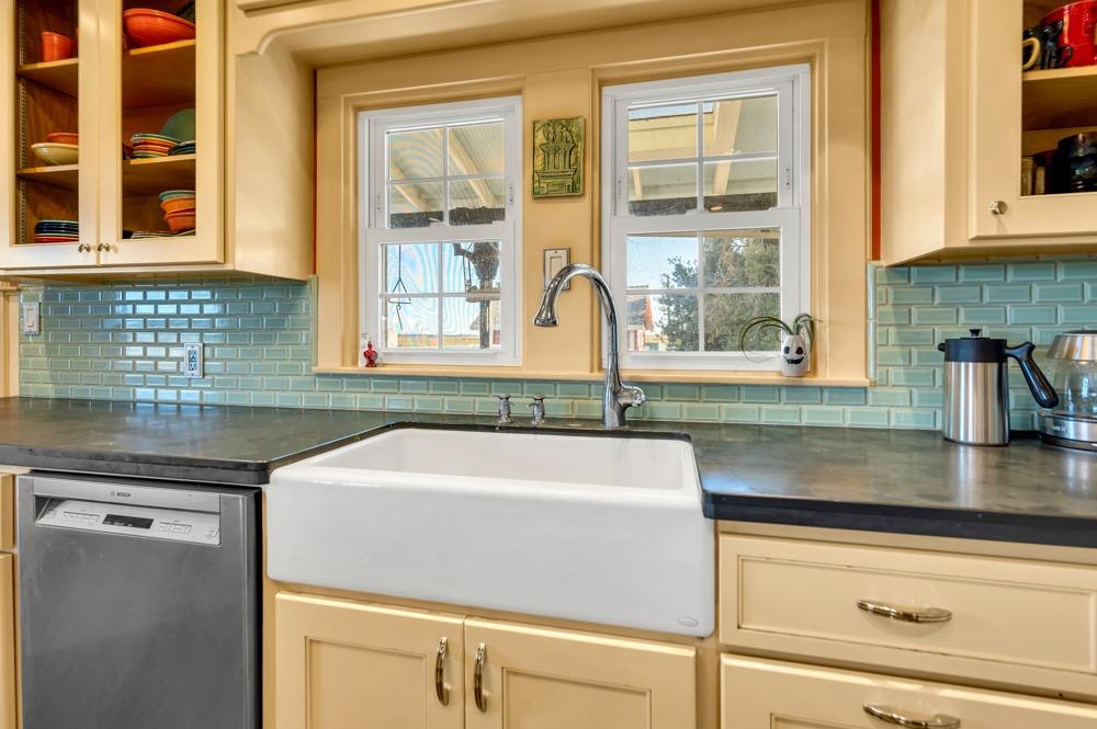Detail Gallery Image 29 of 74 For 13263 Grand Island Rd, Walnut Grove,  CA 95690 - 4 Beds | 1/1 Baths