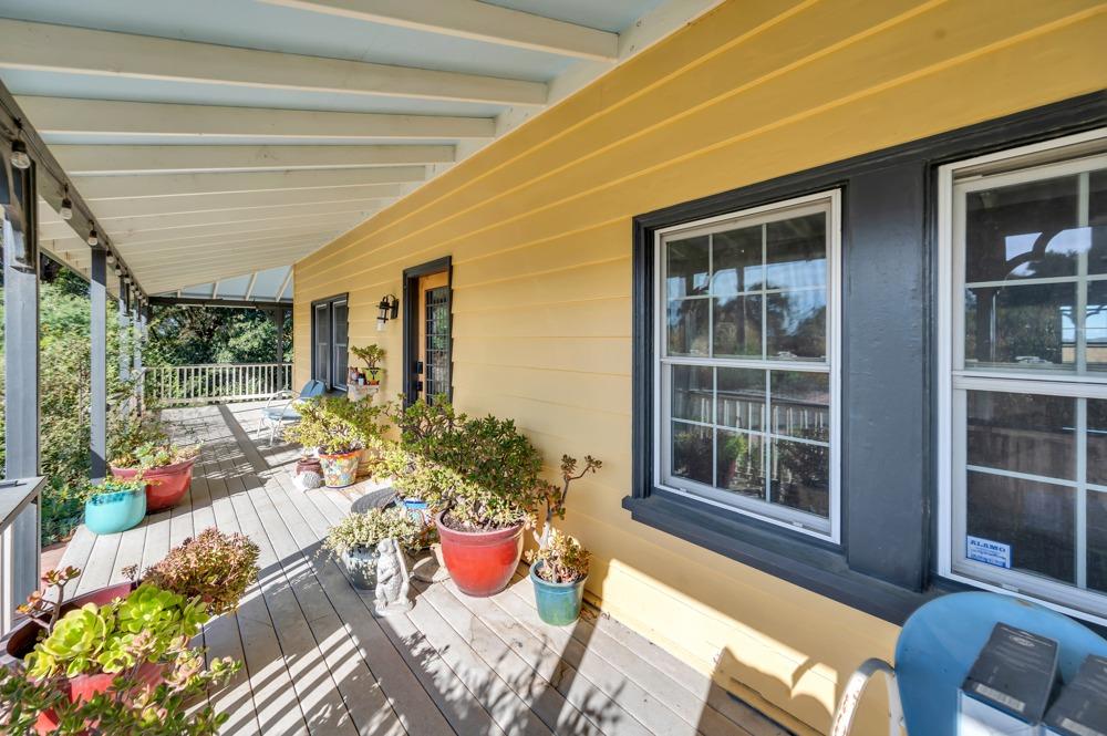 Detail Gallery Image 17 of 74 For 13263 Grand Island Rd, Walnut Grove,  CA 95690 - 4 Beds | 1/1 Baths