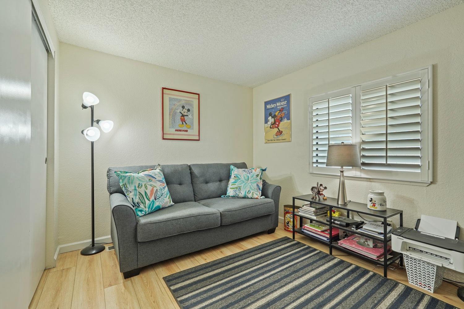 Detail Gallery Image 13 of 27 For 8 River Bend Dr, Lodi,  CA 95242 - 2 Beds | 2 Baths