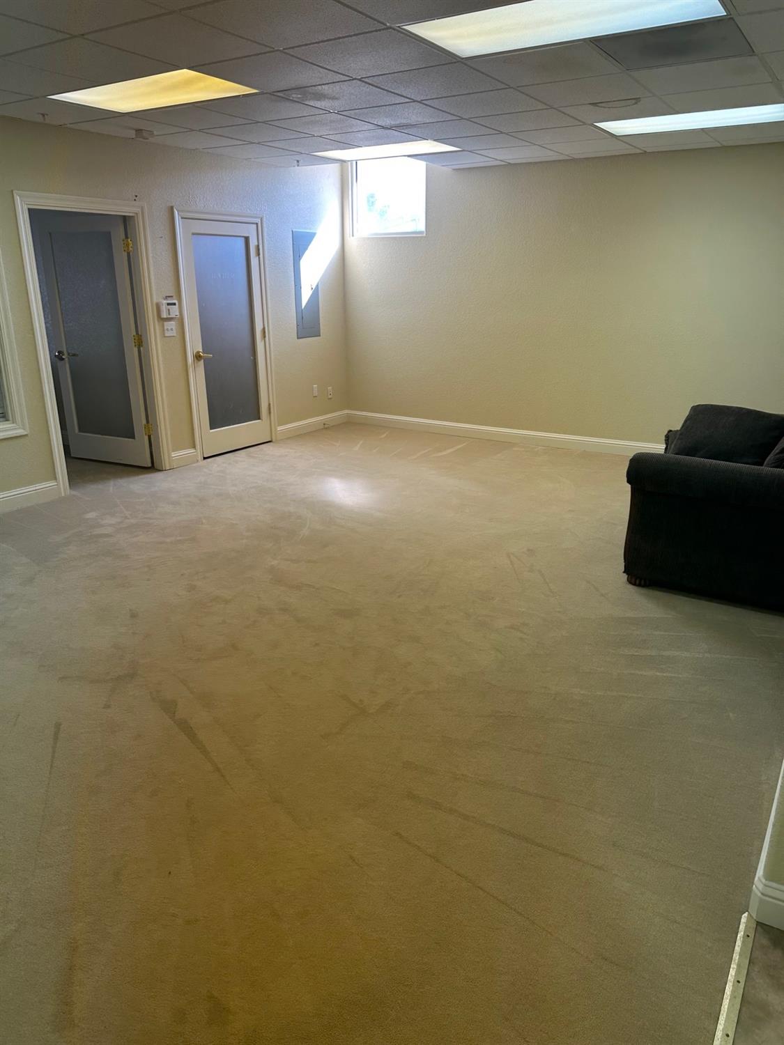 Detail Gallery Image 13 of 17 For 1111 J St, Modesto,  CA 95354 - – Beds | – Baths