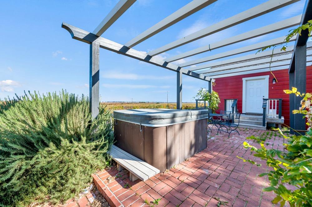 Detail Gallery Image 53 of 74 For 13263 Grand Island Rd, Walnut Grove,  CA 95690 - 4 Beds | 1/1 Baths
