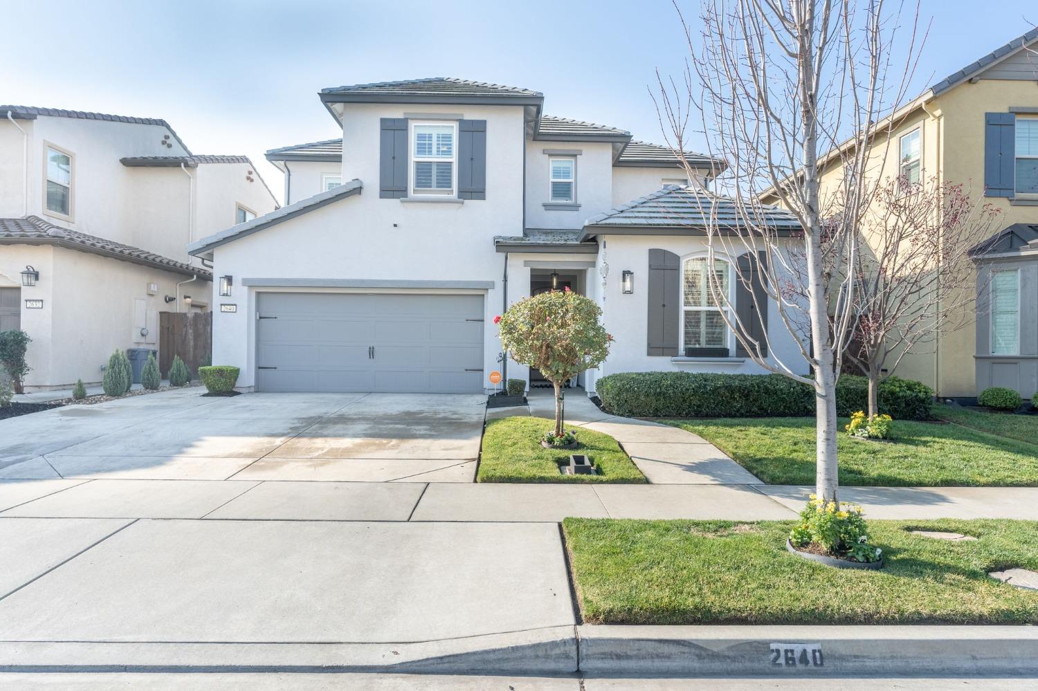 Detail Gallery Image 1 of 36 For 2640 Buttercup Dr, Lodi,  CA 95242 - 4 Beds | 3 Baths