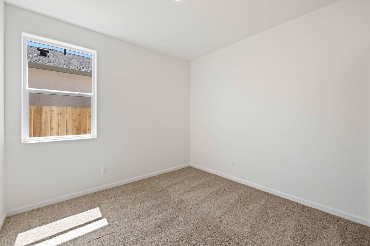Detail Gallery Image 11 of 11 For 3037 Aerosmith Way, Stockton,  CA 95212 - 4 Beds | 2 Baths