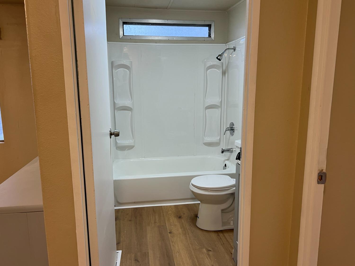 Detail Gallery Image 9 of 14 For 11705 Parey Ave 42, Red Bluff,  CA 96080 - 2 Beds | 2 Baths