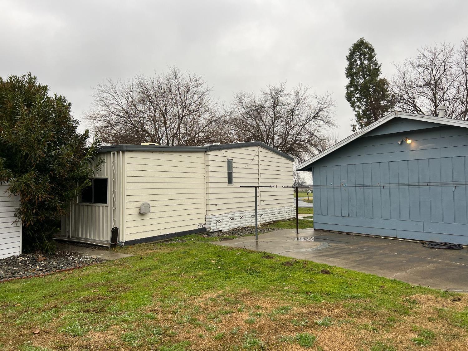 Detail Gallery Image 3 of 14 For 11705 Parey Ave 42, Red Bluff,  CA 96080 - 2 Beds | 2 Baths