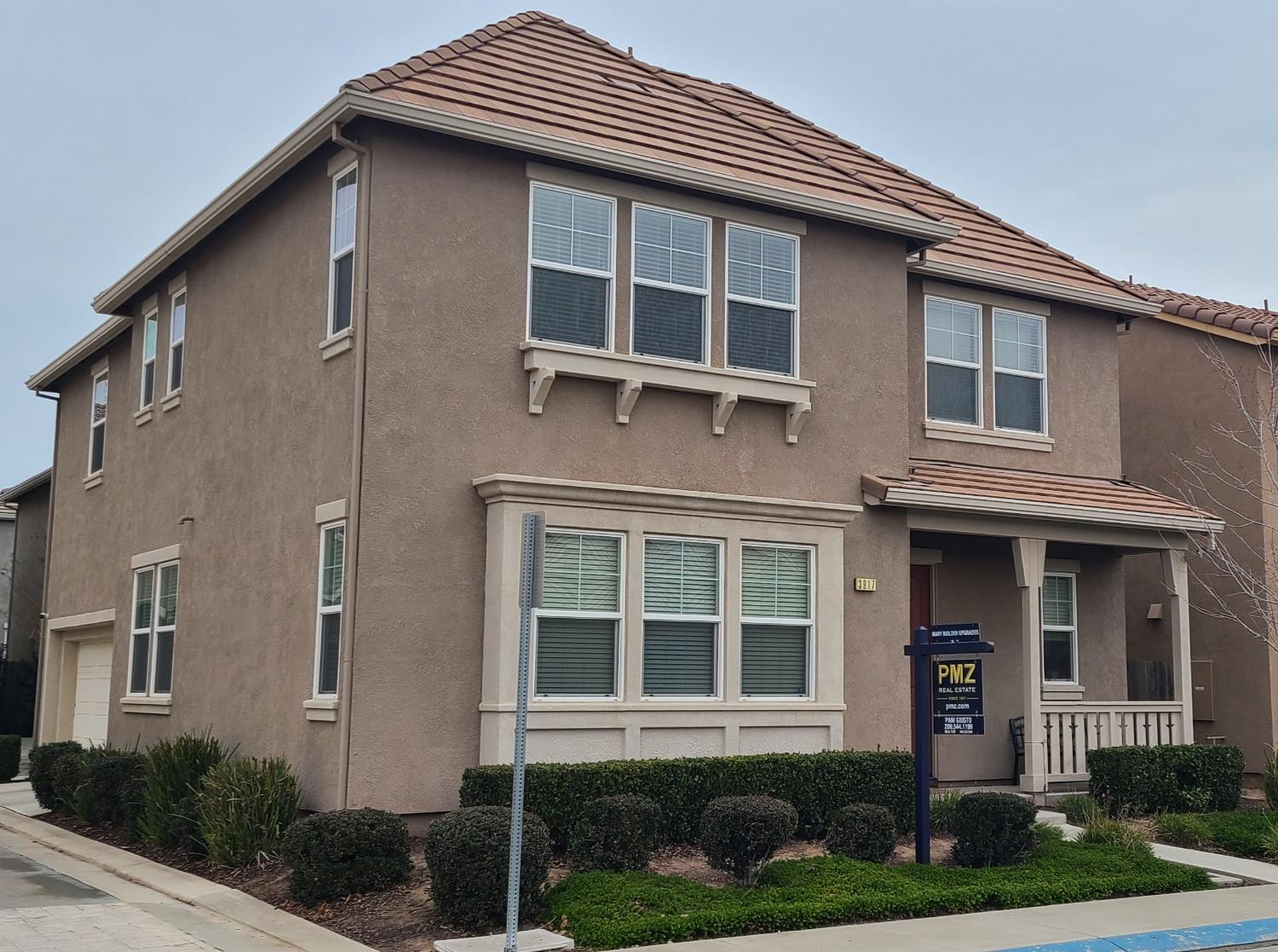 Detail Gallery Image 1 of 1 For 3917 Lookout Dr, Modesto,  CA 95355 - 4 Beds | 3 Baths