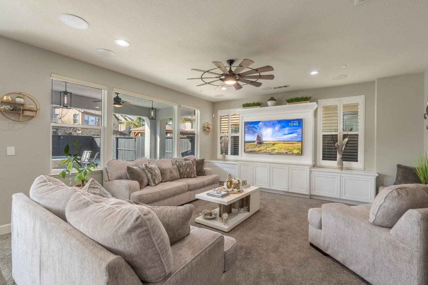 Detail Gallery Image 11 of 36 For 2640 Buttercup Dr, Lodi,  CA 95242 - 4 Beds | 3 Baths