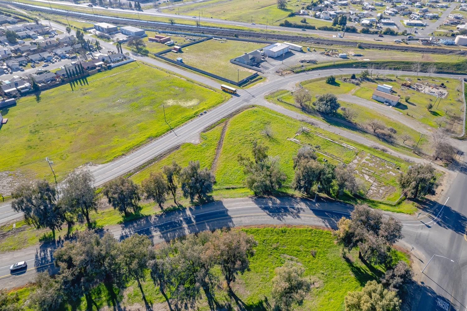 Chestnut Road, Olivehurst, California image 17