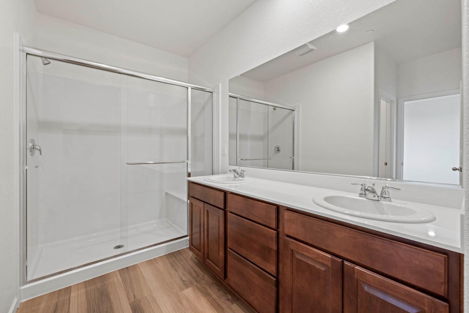 Detail Gallery Image 9 of 11 For 3037 Aerosmith Way, Stockton,  CA 95212 - 4 Beds | 2 Baths