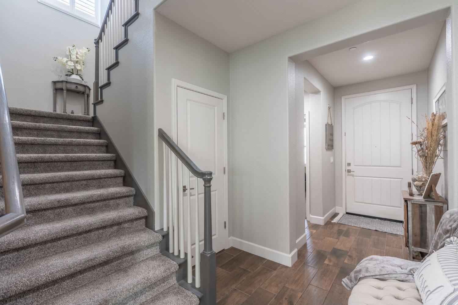 Detail Gallery Image 5 of 36 For 2640 Buttercup Dr, Lodi,  CA 95242 - 4 Beds | 3 Baths
