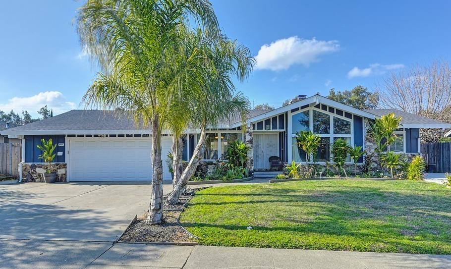 21st Street, Sacramento CA 95822